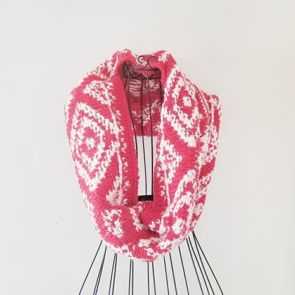 Gap infinity scarf new without tags